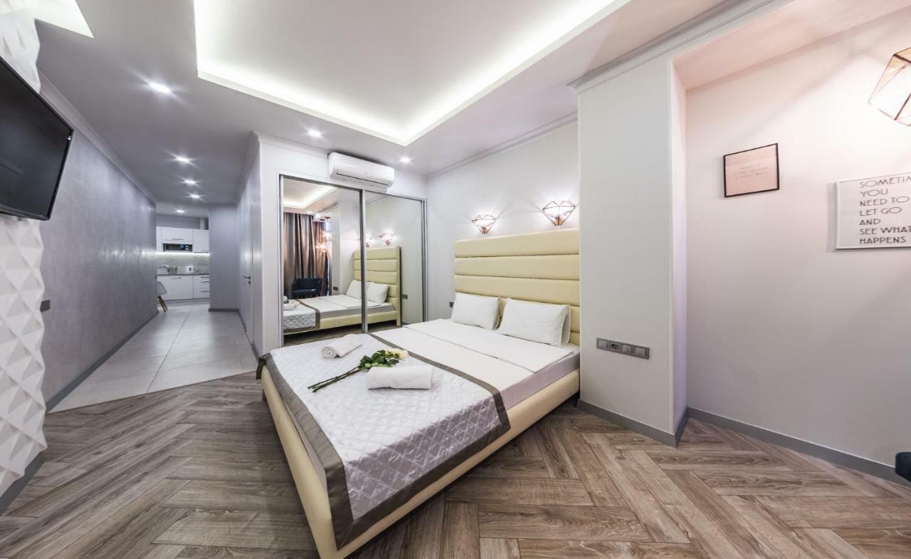 Gagarin Studio Apartman Odessza Kültér fotó