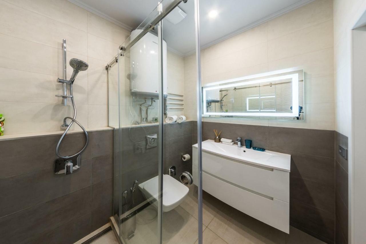 Gagarin Studio Apartman Odessza Kültér fotó