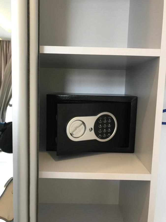 Gagarin Studio Apartman Odessza Kültér fotó